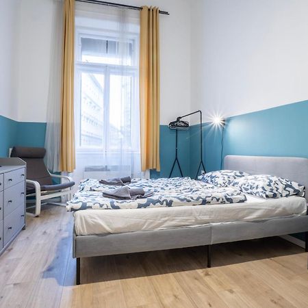 4-Bedroom Comfort Apartment In The Citycenter F38 Βουδαπέστη Εξωτερικό φωτογραφία