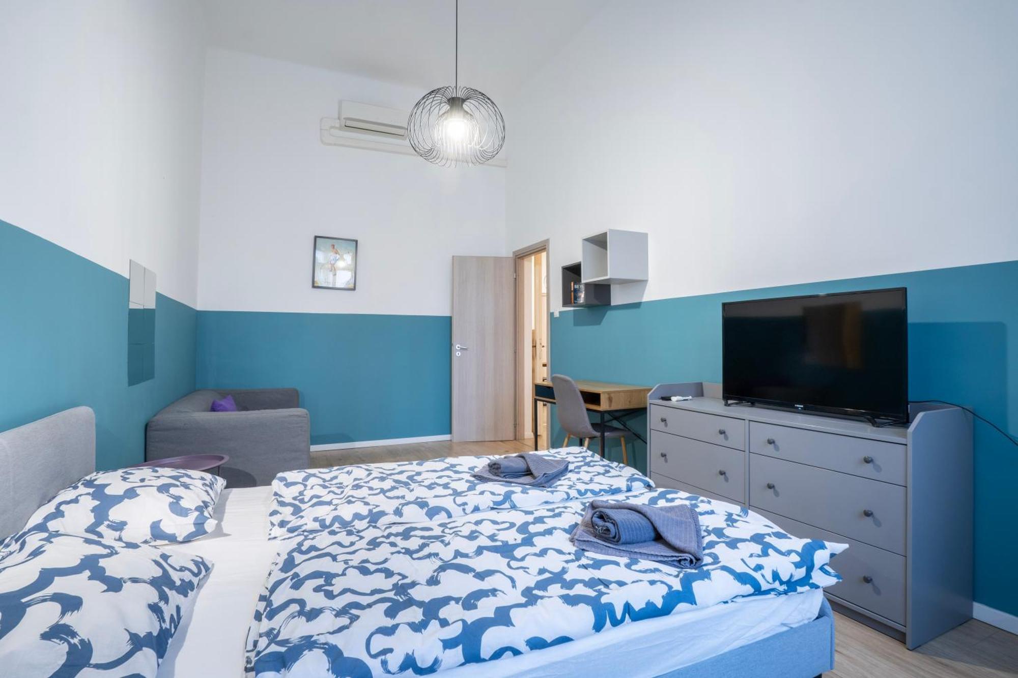 4-Bedroom Comfort Apartment In The Citycenter F38 Βουδαπέστη Εξωτερικό φωτογραφία